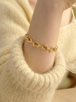 amour chain bracelet