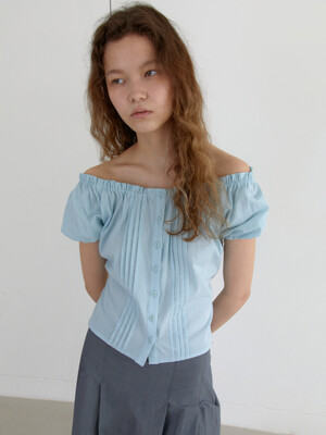 pintuck shoulder blouse - blue