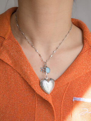 Love is all necklace