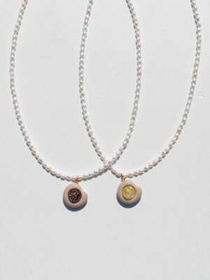 Pebble Snowball Pearl Necklace