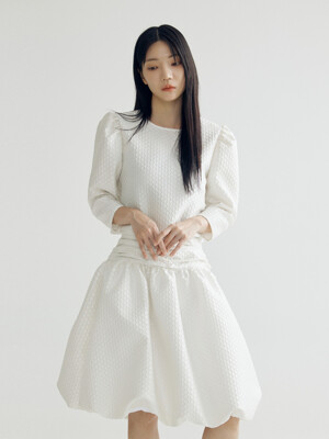 FLOWER BLOUSE _ WHITE