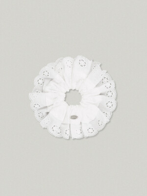 FLORAL LACE HAIR SCRUNCHIE [WHITE]