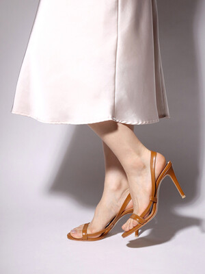 SIMPLE FLOW LINE SANDAL_BROWN