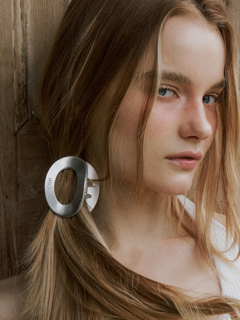 밀튼스텔리 Halo Silver Hair Claw Metal Clip