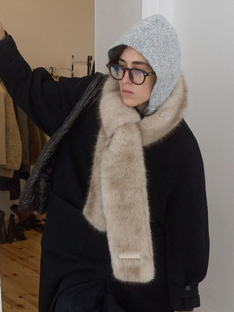 엔오르 스튜디오 LONG FUR MUFFLER - IVORY