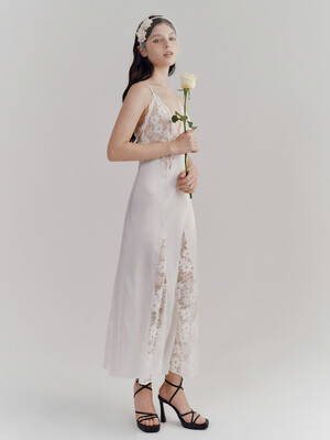 Leaf Cut Slip Maxi Dress_Pale Ivory