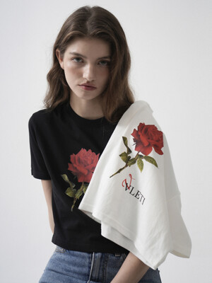 Rose Art Work Printing Crop T-shirt (Black)