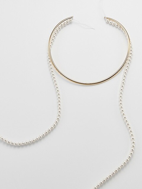 Long pearl wire necklace