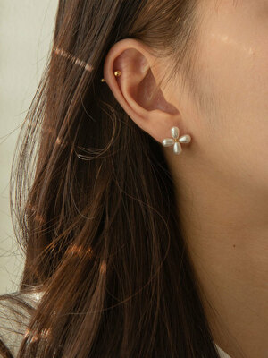 Clover Earring