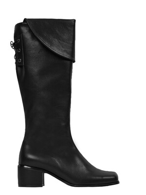 BACK SIDE EYELET BOOTS / BLACK