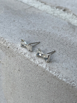 [SILVER 925] BOW SMALL EARRINGS AE223036