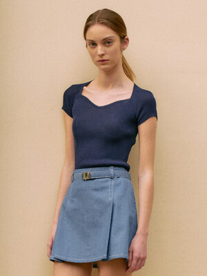 [오늘 출발] Shana Heart Neck Knit