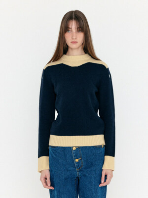 [EXCLUSIVE] Color Blocked Knit Pullover - Navy/Beige