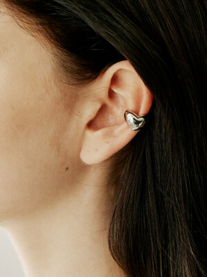 volume heart earcuff