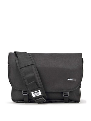 essential messenger bag(black)