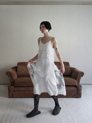 Sequin Lace Apron Dress for Layering (WHITE)