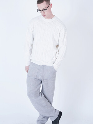 Twisted Cashmere Round Knit (Ivory)