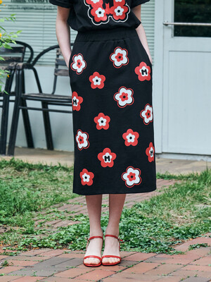 MET flower skirt black