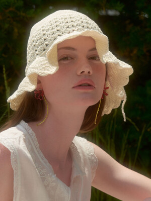 Flower Hand-knitted Summer Bucket Hat (L242MCP080)