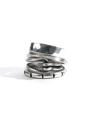 SEWN SWEN SILVER 4 COMBINATION LINE LINK RING