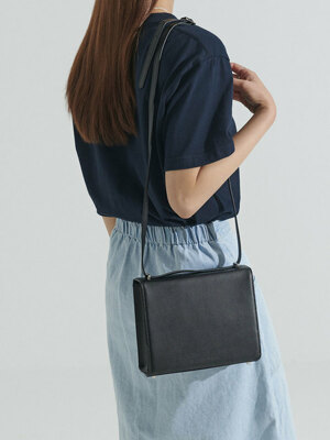 SQUARE TRUNK BAG (4 COLOR)