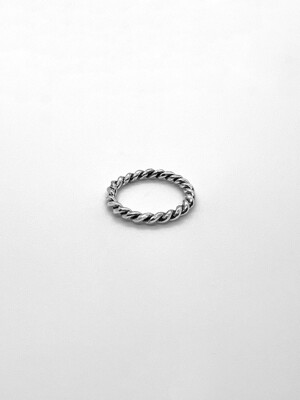 Braided Ring (Bold)