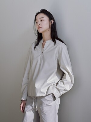 STAND COLLAR FAKE LEATHER SHIRT [IVORY]