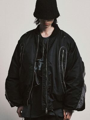 CURVED-ZIP DOWN BOMBER_BK