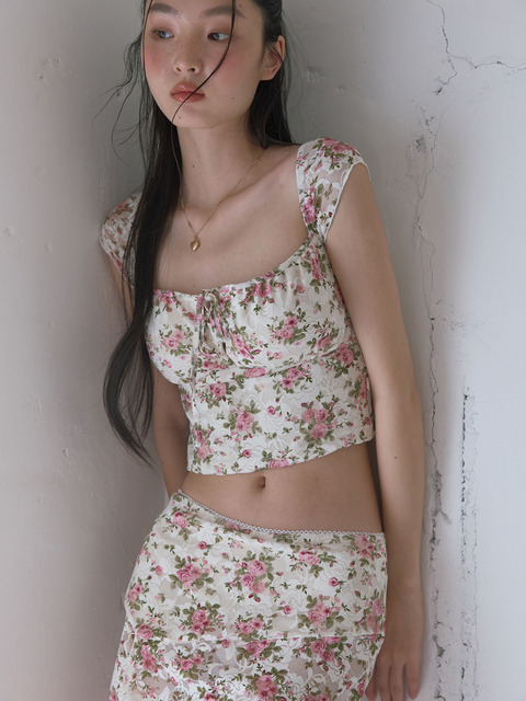 어거스트웨이브 Blush Garden Two-Piece