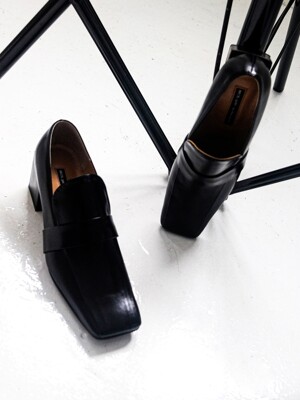 square middle heel loafer_19bk