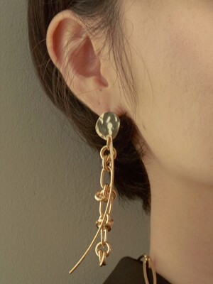 light twist chain earring-gold