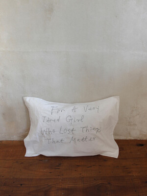 Tired Girl Cushion Cover (2color)