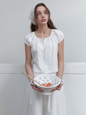 Over-creamed blouse (ivory)