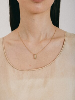 Oval necklace - gold
