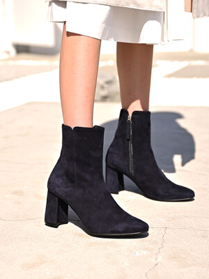 Inez Boots