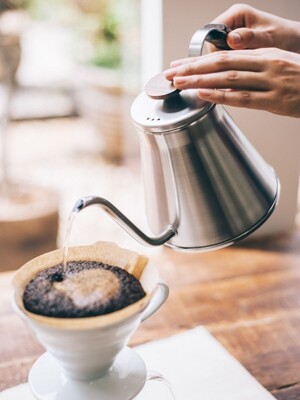 HARIO V60 Coffee Kettle Wood / VKW-120-HSV