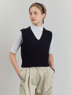 Anne Knit Vest_Black