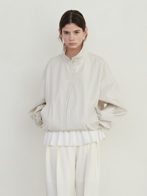 TWO-WAY HIGH NECK STRAP BLOUSON - CREAM