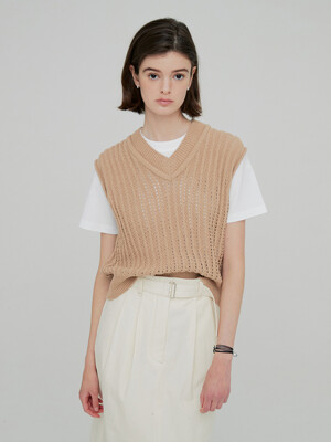 ROLLED-EDGE DETAILED EYELET-RIBBED KNIT VEST - BEIGE