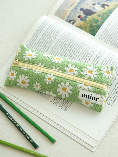 문구 - 위올 (ouior) - ouior flat pencil case - marguerite green (middle zipper)