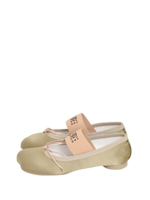 MM6 메종마르지엘라 발레 플랫슈즈 S59WZ0093-P5560-T2368