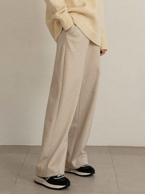 P3136 Herringbone wide slacks_Light beige