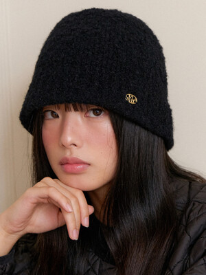 [단독] boucle floppy bear hat