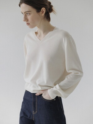 Paper v-neck knit (Ivory)