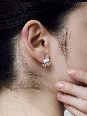 Garden earring