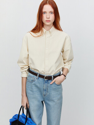 UNISEX CLASSIC BOYFRIEND SHIRT BUTTER_UDSH5A103Y1