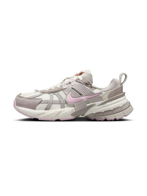 [HV5997-161] W NIKE V2K RUN