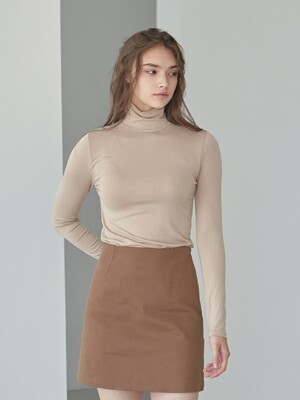 SLIM MINIMAL TURTLENECK_BEIGE