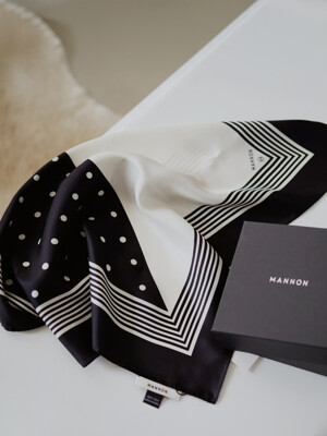 [25S/S 재입고]MANNON_Signature geometric silk square scarf_Black