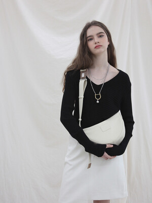 Half Moon Leather Bag_Cream